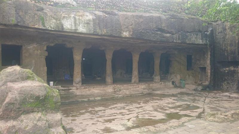Lord Shiva's Mandapeshwar Caves at Borivali / Dahisar.